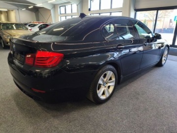 BMW Seria 5 F10-F11 Limuzyna 525d 204KM 2010 BMW Seria 5 F10 3.0D, Kamera, domyk drzwi, skóra headup, zdjęcie 3
