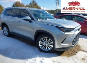 Toyota 2024 Toyota Grand Highlander Platinum 2024 2.4 Benzyna 265KM