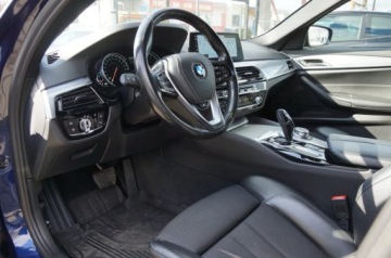 BMW Seria 5 G30-G31 Limuzyna 520d 190KM 2017 BMW Seria 5 2.0 Diesel 190 KM, 4x4, Navi, Kamera, LED, Polskora, Hak, GWAR, zdjęcie 27