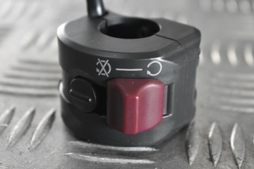 Кнопочный переключатель P DUCATI HYPERMOTARD 939 16-