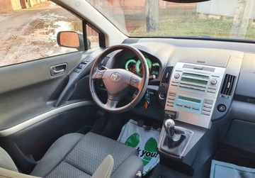 Toyota Corolla Verso AR10 2.2 D-4D 136KM 2008 Toyota Corolla Verso Bezwypadkowa 7-osobowa GetHelp 2.2 Diesel 136KM, zdjęcie 8