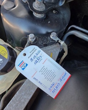 Volvo V40 II Hatchback Facelifting 1.5 T3 152KM 2017 Volvo V40 T3 AUTOMAT 1-Wl Salon Polska 2xOpony 1.5 Benzyna 152KM, zdjęcie 23