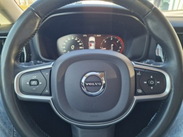 Volvo V60 II  Kombi 2.0 D3 150KM 2019 Volvo V60 Automat, zdjęcie 19