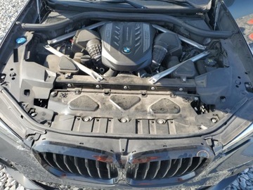 BMW X5 G05 2022 BMW X5 M50I 2022 4.4l 4.4 Benzyna 523KM, zdjęcie 6