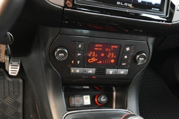 Fiat Bravo II Hatchback 5d 1.4 T-JET 16V 150KM 2008 Fiat Bravo Sport 1.4T-Jet 16v 150KM XII.2008r., zdjęcie 9