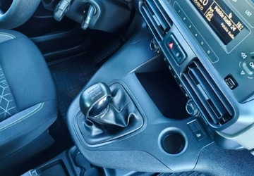 Peugeot Rifter Standard 1.5 BlueHDI 102KM 2020 Peugeot Rifter Peugeot Rifter 1.5 BlueHDI Active Pack SampS 1.5 Diesel, zdjęcie 22