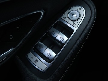 Mercedes Klasa C W205 2016 Mercedes C C 350 e, Automat, Skóra, Navi, Klima, zdjęcie 23