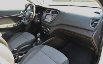 Hyundai i20 II Hatchback 5d Facelifting 1.0 T-GDi 100KM 2020 Hyundai i20 GWARANCJA, 2020r, Benzyna, Maly przebieg, Bogate wyposazenie, zdjęcie 6