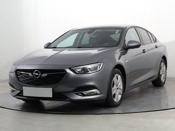 Opel Insignia I Hatchback Facelifting 1.6 CDTI Ecotec 136KM 2017 Opel Insignia 1.6 CDTI, Salon Polska, Serwis ASO, zdjęcie 1