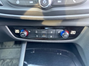 Opel Insignia II Sports Tourer 1.6 CDTI 136KM 2019 OPEL INSIGNIA B Sports Tourer1.6 CDTi 136KM AUTOMAT! SKÓRY! PDC! KAMERA!, zdjęcie 16