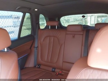 BMW X5 G05 2023 BMW X5 M50I 2023 4.4l 4.4 Benzyna 523KM, zdjęcie 13