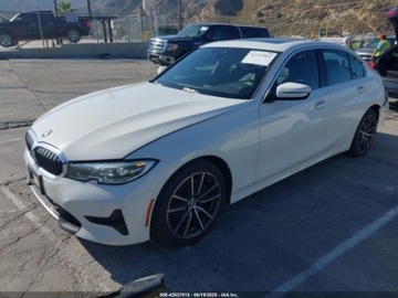 BMW Seria 3 G20-G21 2019 BMW Seria 3 330I 2019, od ubezpieczalni 2.0 Benzyna 255KM, zdjęcie 1