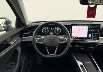 Volkswagen Passat 2024 Volkswagen Passat Variant Reflektory IQ Light Matrix Masaz Skora Salon, zdjęcie 16