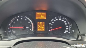 Toyota Avensis III Sedan Facelifting 2015 1.8 Valvematic 147KM 2015 Toyota Avensis 1.8BENZ manual Navi kamera climatronic 100 bezwypadek 1.8, zdjęcie 11