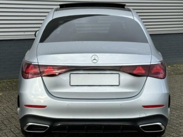 Mercedes Klasa E W214 Sedan 2.0 220d 197KM 2025 E Klasa 220 d 4-Matic AMG 2.0 (197KM) 2025, zdjęcie 2