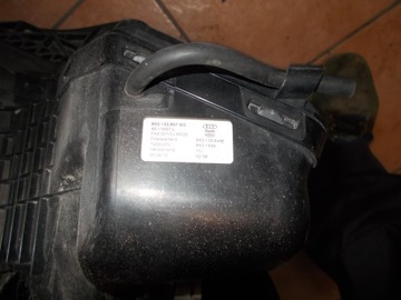 AUDI A4 A5 Q5 POUZDRO FILTRU VZDUCHU 8K0133843E