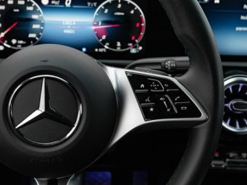 Mercedes Klasa A W177/V177 Sedan Facelifting 2.0 200d 150KM 2023 Mercedes A 200 GD8K604#200 d Progressive 8G-DCT, zdjęcie 16