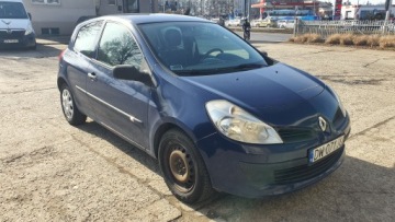 Renault Clio III Hatchback 5d 1.2 i 16V 75KM 2009 RENAULT CLIO III 1.2 16V ładny, czysty, zadbany, bezwypadkowy., zdjęcie 12