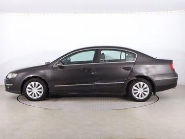 Volkswagen Passat B6 Sedan 2.0 TDI 140KM 2008 VW Passat 2.0 TDI, Salon Polska, Klima, zdjęcie 2