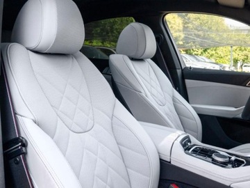 BMW X6 G06 SUV Facelifting 3.0 30d 298KM 2025 BMW X6 xDrive30d Sport Suv 3.0 (298KM) 2025, zdjęcie 9