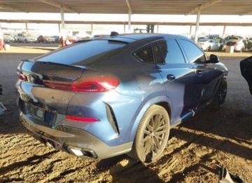 BMW X6 G06 2023 BMW X6 2023, 3.0L, 4x4, od ubezpieczalni 3.0 Benzyna 335KM, zdjęcie 6