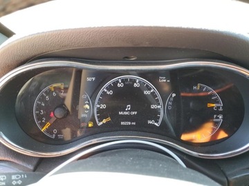 Jeep Grand Cherokee IV 2018 Jeep Grand Cherokee Limited 2018 5.7l 5.7 Benzyna 360KM, zdjęcie 9