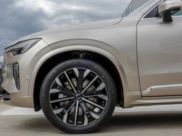 Volvo XC90 II 2026 VOLVO XC90 B5 B AWD Plus Bright Suv 2.0 (250KM) 2026, zdjęcie 5