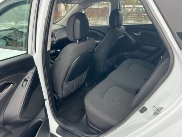 Hyundai ix35 SUV R 2.0 CRDi 184KM 2010 Hyundai ix35 4x4 180KM Nawigacja Kamera Grzane Fotele Nowe Sprzeglo i Rozr, zdjęcie 5