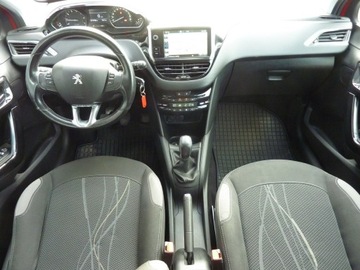Peugeot 208 I Hatchback 5d Facelifting 1.2 PureTech 82KM 2016 Peugeot 208 ALLURE*Benzyna, zdjęcie 19