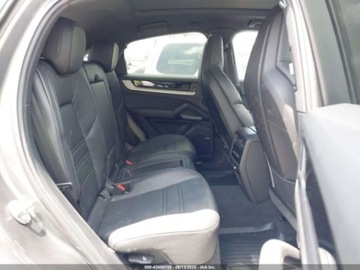 Porsche Cayenne III 2024 Porsche Cayenne Coupe 2024 3.0l 3.0 Benzyna 348KM, zdjęcie 12