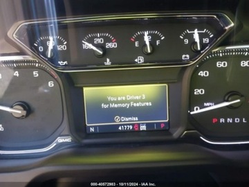  GMC Sierra 2022r., 1500 Limited, od ubezpieczalni 5.3 Benzyna 355KM, zdjęcie 10