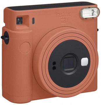 Камера FUJIFILM Instax Square SQ1 оранжевого цвета