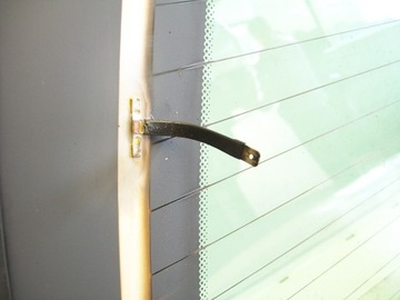 СТЕКЛО КРЫШКИ БАГАЖНИКА FORD MONDEO MK3 COMBI