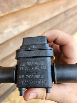 ЭЛЕКТРОМАГНИТНЫЙ КЛАПАН ОТОПЛЕНИЯ SEAT ALHAMBRA II 7N0819809D