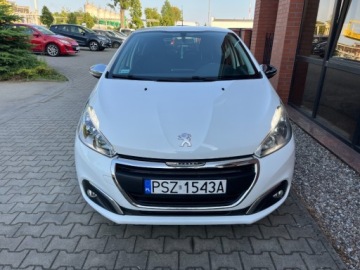 Peugeot 208 I Hatchback 5d Facelifting 1.6 BlueHDi 100KM 2017 Peugeot 208 1.6 diesel 99 KM zarej w PL zadbany mozliwa zamiana, zdjęcie 4