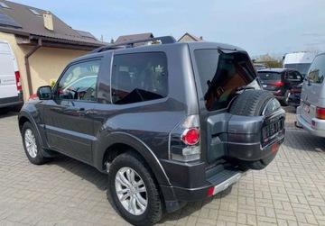 Mitsubishi Pajero IV 2019 Mitsubishi Pajero MITSUBISHI PAJERO 3.2 Diesel 190KM, zdjęcie 3