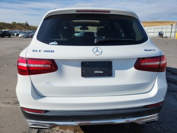 Mercedes GLC C253 SUV 2.0 250 211KM 2017 Mercedes-Benz GLC 2017 MERCEDES-BENZ GLC 300 4MATIC 2.0 Benzyna 211KM, zdjęcie 5