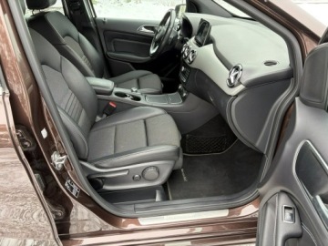 Mercedes Klasa B W246 Sports Tourer Facelifting 2.0 250 211KM 2018 Mercedes B 250 211 KM Automat Full LED Kamera, zdjęcie 16