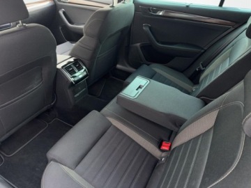 Skoda Superb III Scout 2.0 TDI SCR 200KM 2022 Skoda Superb 2.0 TDI 200KM DSG SCOUT 4X4 FV23 HAK Matrix 2.0 Diesel, zdjęcie 13