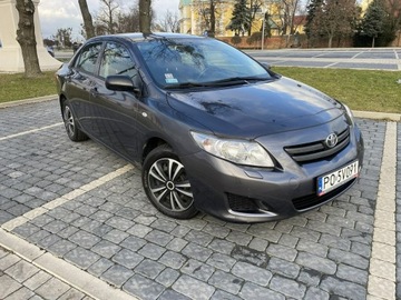 Toyota Corolla X Sedan 1.6 i 16V VVT-i 124KM 2007