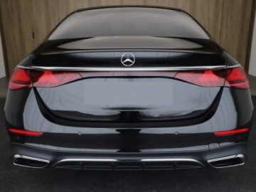 Mercedes Klasa E W214 Sedan 2.0 220d 197KM 2025 E Klasa 220 d 4-Matic AMG 2.0 (197KM) 2025, zdjęcie 3