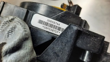 PÁSEK AIRBAG KROUŽEK POD VOLANT 30669744 VOLVO S60 FACELIFT 06R 2.4 D5 185KM