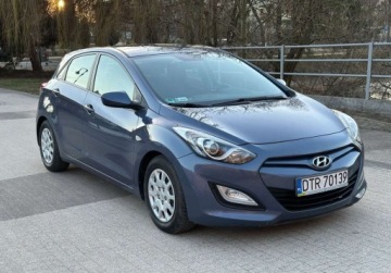 Hyundai i30 II Hatchback 3d 1.4 CRDi 90KM 2014 Hyundai i30 1.4 Diesel, Drugi Wlasciciel od nowosci 1.4 Diesel 90KM, zdjęcie 1