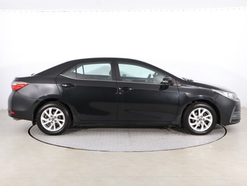 Toyota Corolla XI Sedan Facelifting 1,6 Valvematic 132KM 2018 Toyota Corolla 1.6 Valvematic, Salon Polska, GAZ, zdjęcie 5