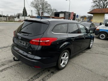 Ford Focus III Kombi Facelifting 1.0 EcoBoost 125KM 2015 Ford Focus 125KM Model 2016, zdjęcie 13