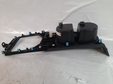 Subaru Crosstrek 17-22 Ramka Zmiany Biegów Cupholder 92125FL001 USA