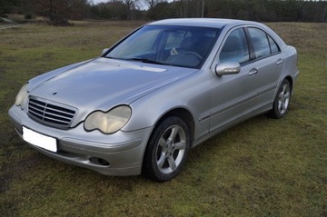 MERCEDES W203 DVEŘE LEVÉ ZADNÍ 744 STŘÍBRNÉ SEDAN