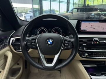BMW Seria 5 G30-G31 Touring 530i 252KM 2018 BMW Seria 5 xDrive M Sport Ambiente Kamera cofania LED Podgrzew. fotele, zdjęcie 16
