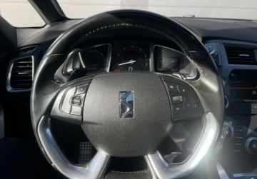 DS 5 Hatchback (Citroen) 2.0 HDi Hybrid4 200KM 2014 Citroen DS5 bezwypadekserwisjedzie jak nowe4x4automatfull wersja 2.0, zdjęcie 31