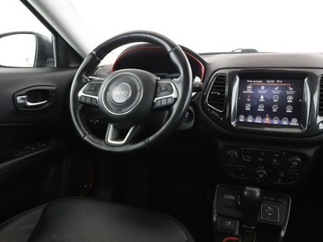 Jeep Compass II SUV Plug-In 1.3 T4 240KM 2020 Jeep Compass Trailhawk PHEV 4xe skóra panorama, zdjęcie 15